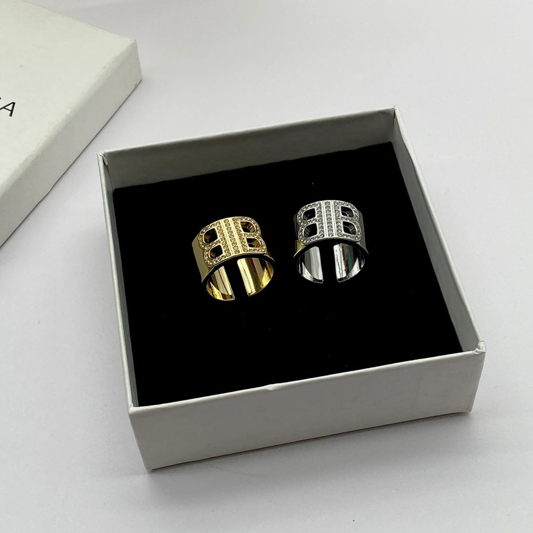 Anillo Balenciaga ajustable