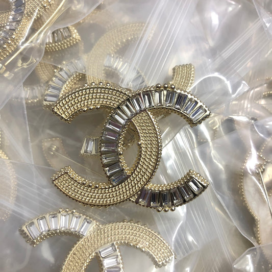 Broche Chanel