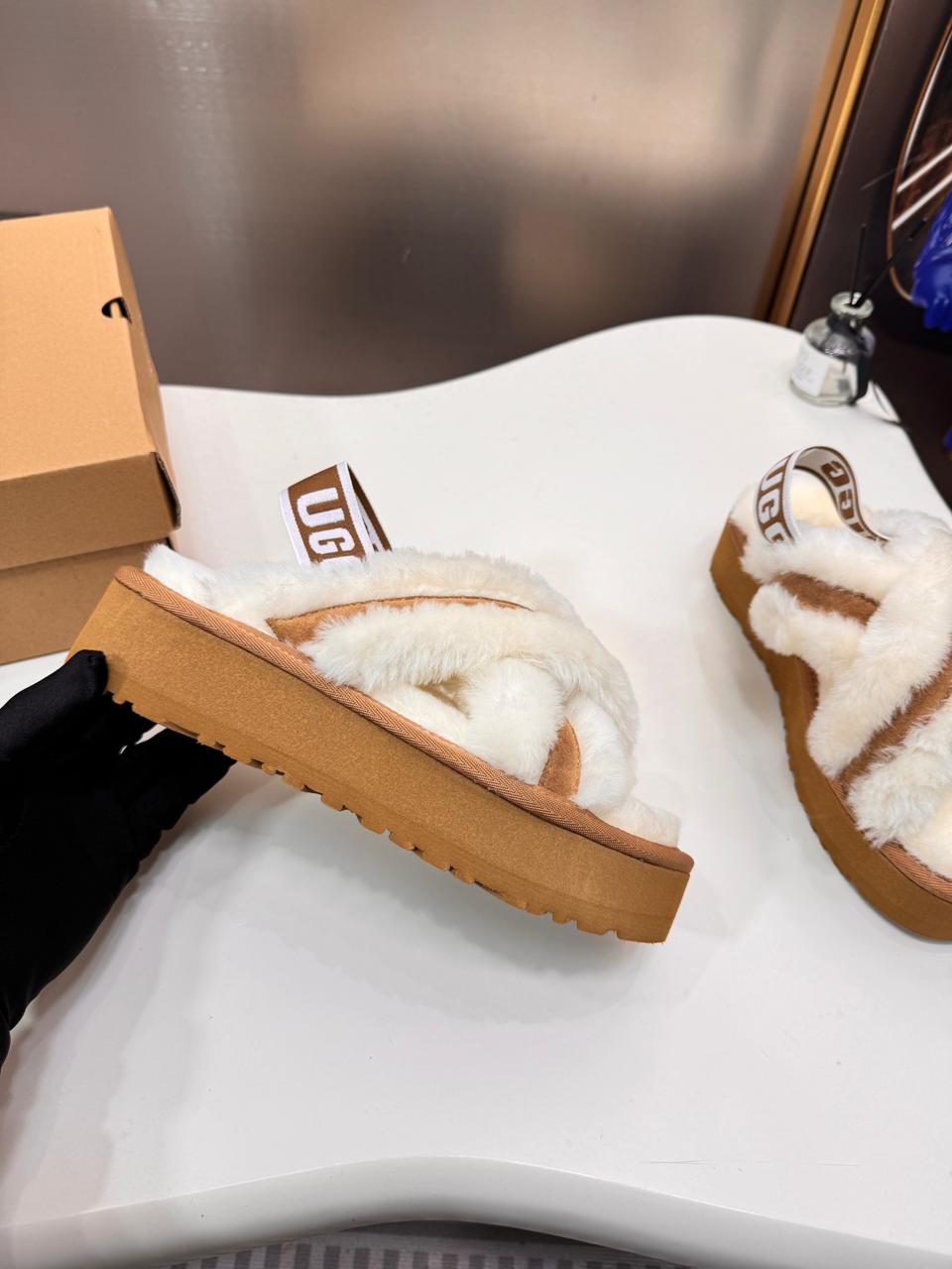 Sandalias Ugg