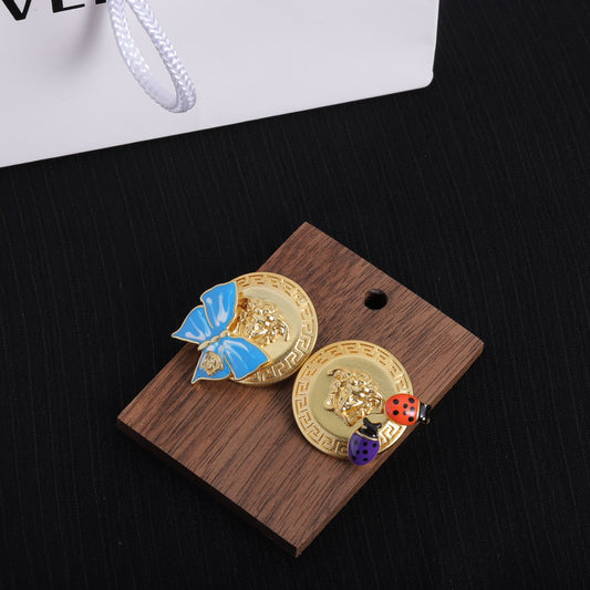 Aretes Versace