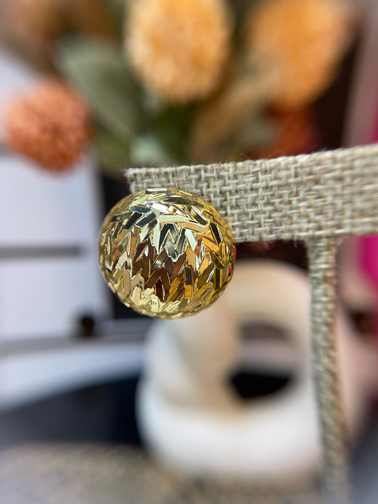 Aretes Luxury Fashion