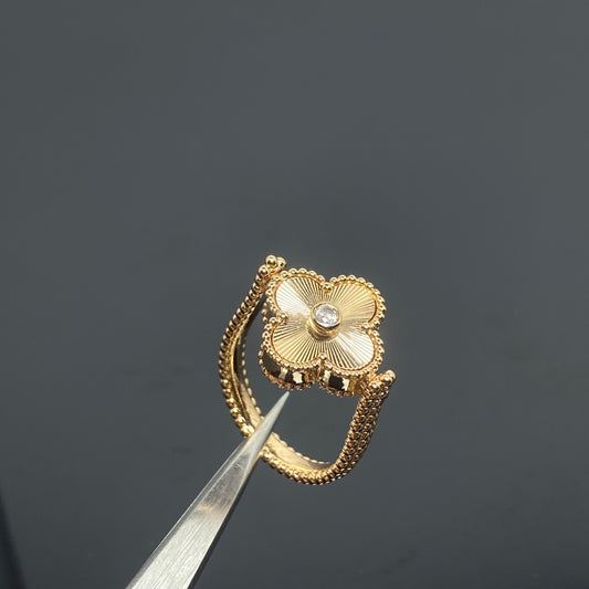 Anillo Van Cleef & Arpels Reversible