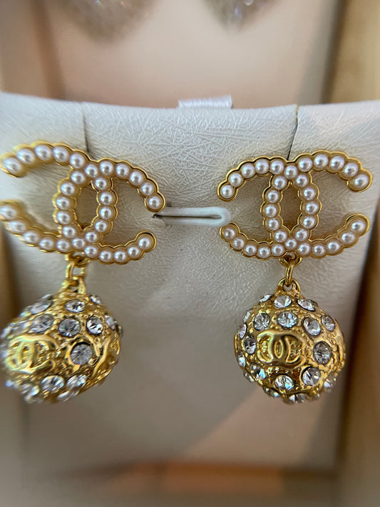 Aretes Chanel