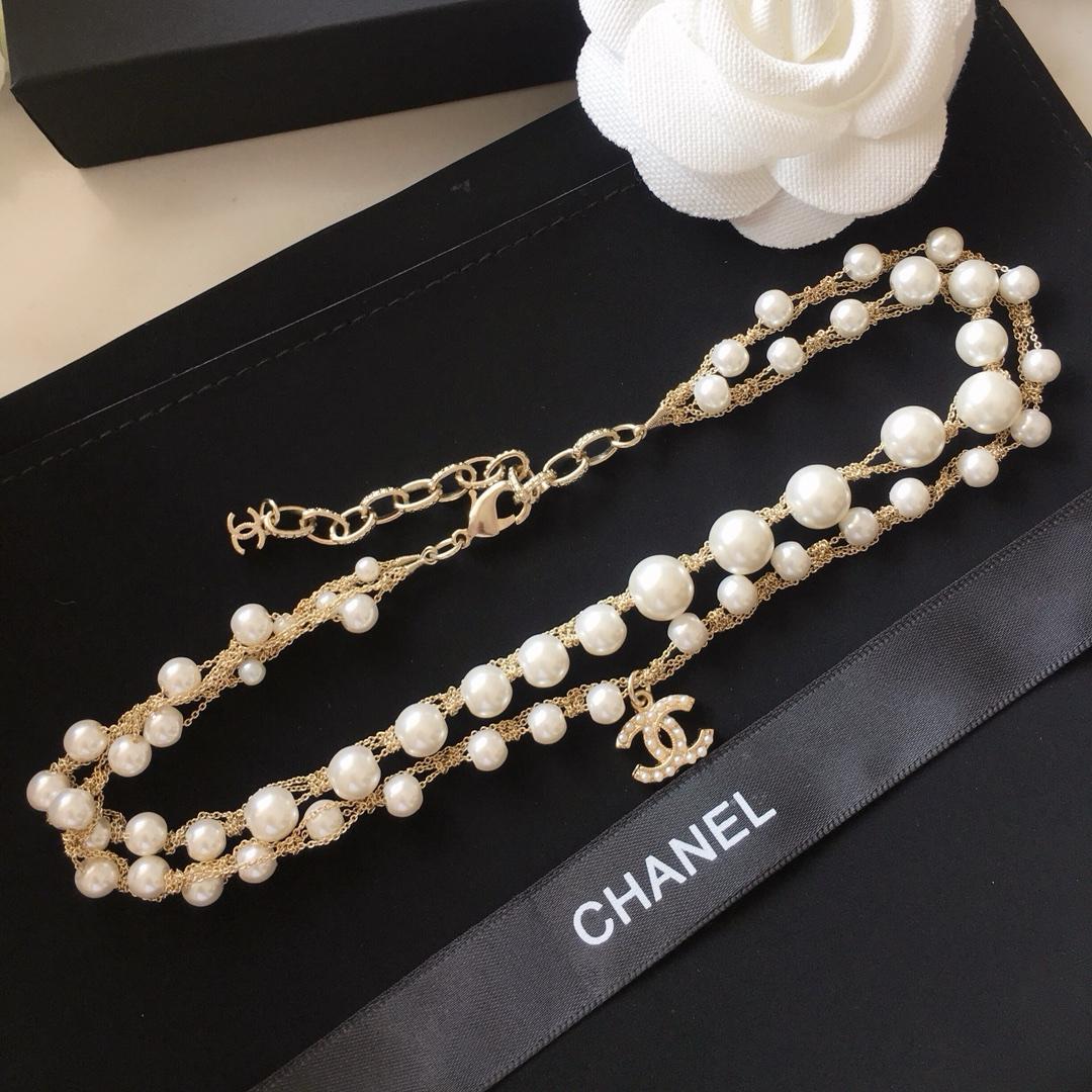 Collar Chanel